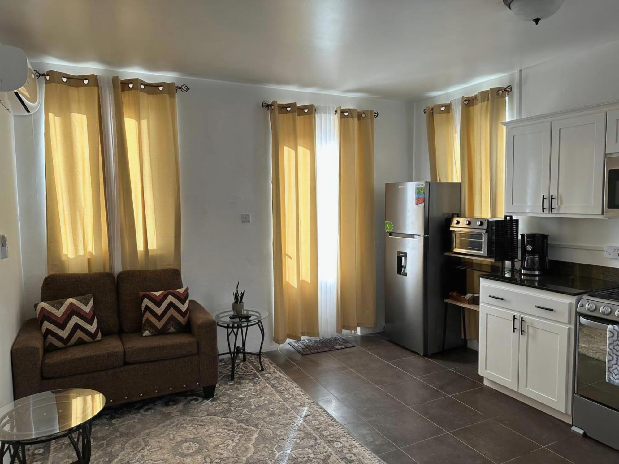 Eldorado Guesthouse & Car Rental Roseau Chambre photo